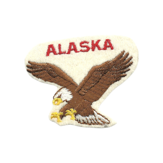 Vintage ALASKA eagle on white souvenir embroidered patch - AK-51-39