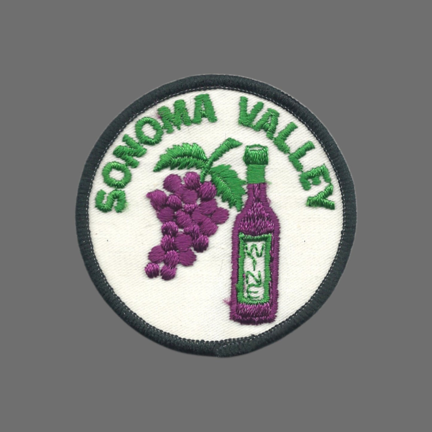 Vintage SONOMA VALLEY Wine and Grapes Souvenir Patch SEW ON 3 Inch - SONOMA37