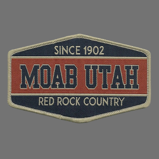 Moab Utah Patch – Red Rock Country UT – Travel Patch Iron On – UT Souvenir Patch – Embellishment Applique – Travel Gift 4″ Vintage Retro