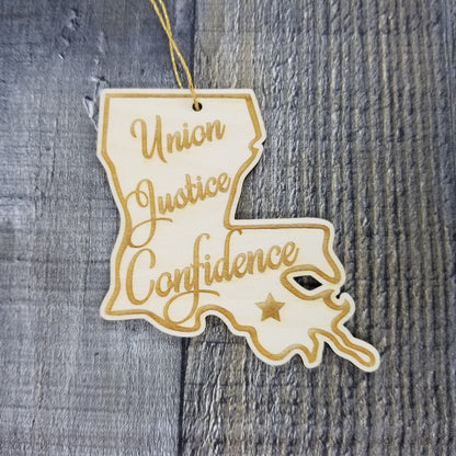 Wholesale Louisiana Wood Ornament -  LA State Shape with State Motto Souvenir