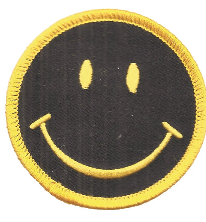 smile black face fun embroidered patch: 2.5".