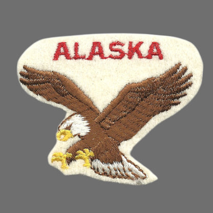 Vintage ALASKA eagle on white souvenir embroidered patch - AK-51-39