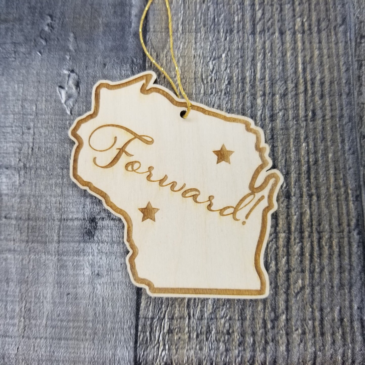 Wholesale Wisconsin Wood Ornament - WI State Shape with State Motto Souvenir