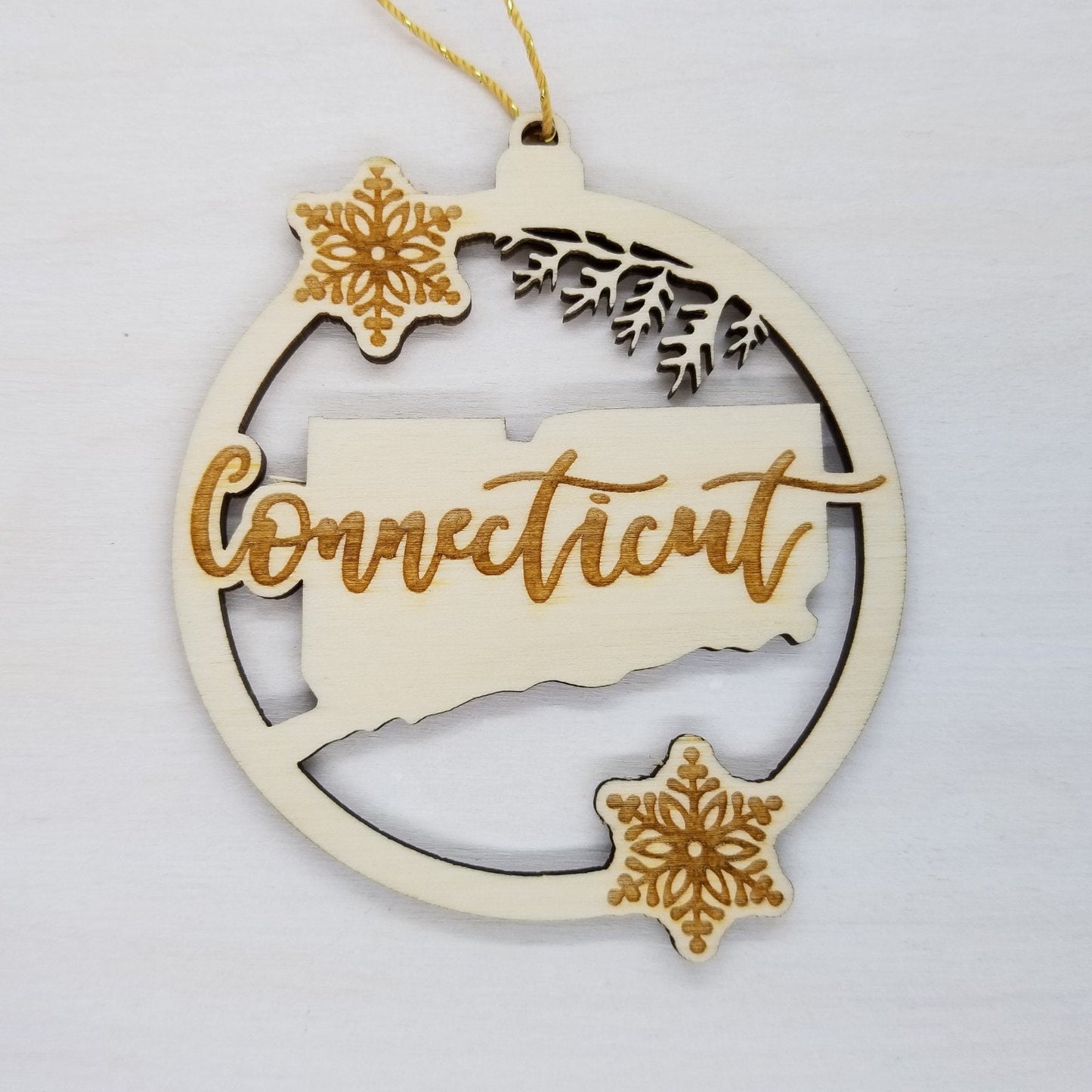 Wholesale Connecticut Wood Ornament - CT State Shape with Snowflakes Cutout Wood Souvenir