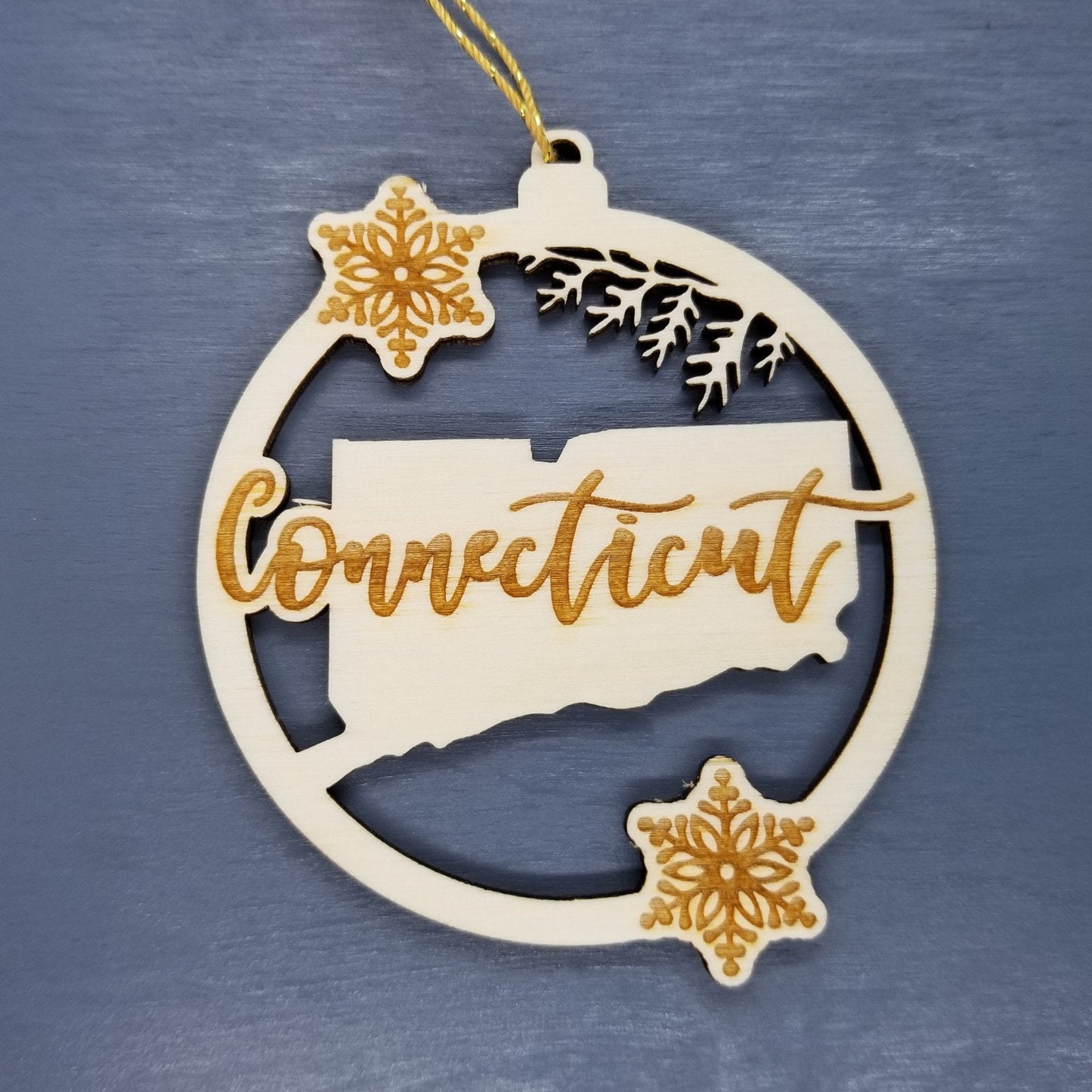 Wholesale Connecticut Wood Ornament - CT State Shape with Snowflakes Cutout Wood Souvenir