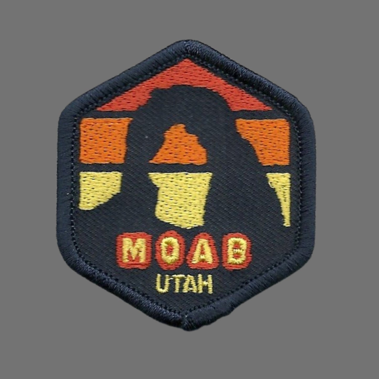 Utah Patch – Moab UT – Arches National Park – Travel Patch Iron On – UT Souvenir Patch – Retro Sunset – Circle 2.25″ Travel Gift