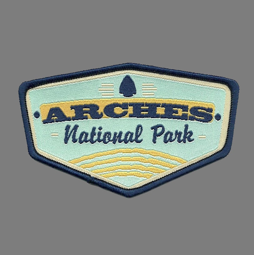 Utah Patch – Arches National Park – Travel Patch SEW On – UT Souvenir Patch – Embellishment Applique – 3.5″ Travel Gift