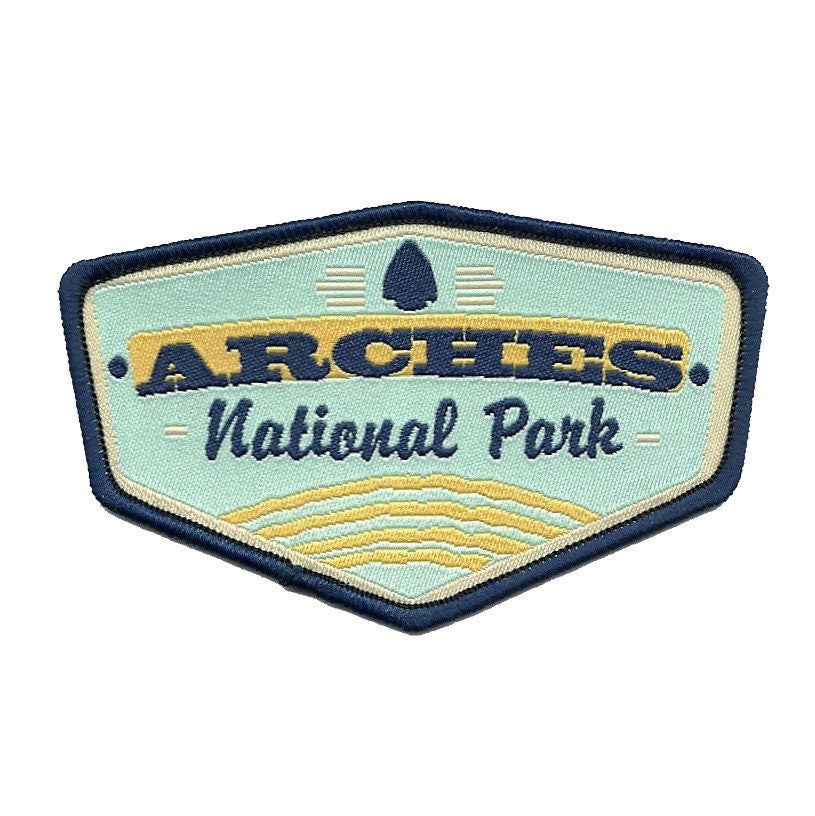 Utah Patch – Arches National Park – Travel Patch SEW On – UT Souvenir Patch – Embellishment Applique – 3.5″ Travel Gift