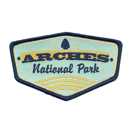 Utah Patch – Arches National Park – Travel Patch SEW On – UT Souvenir Patch – Embellishment Applique – 3.5″ Travel Gift